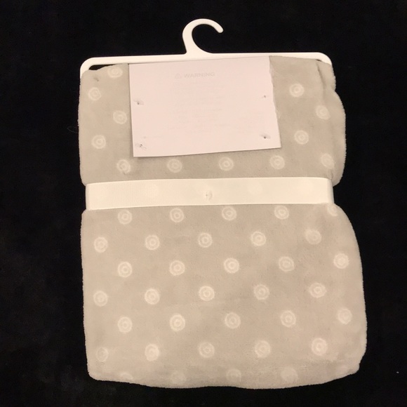 Brand new Dream 2 pc bib& blanket set - Picture 4 of 5